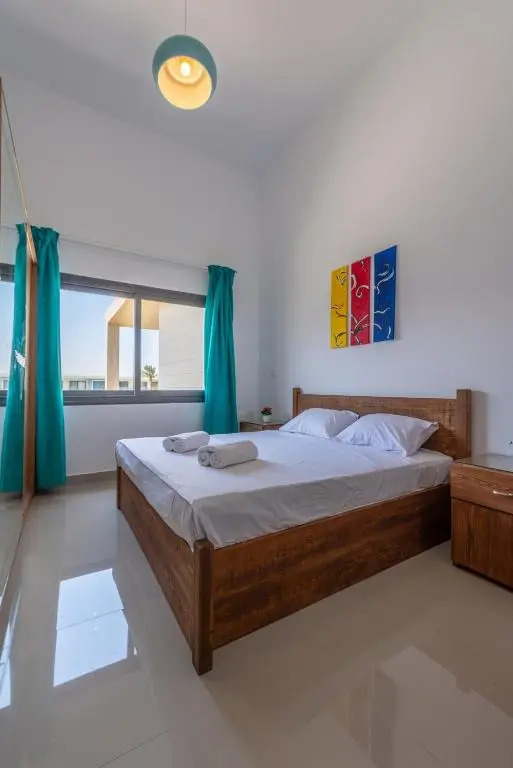 Golden Apartments Pool view 1 bedroom apartment in GCribs