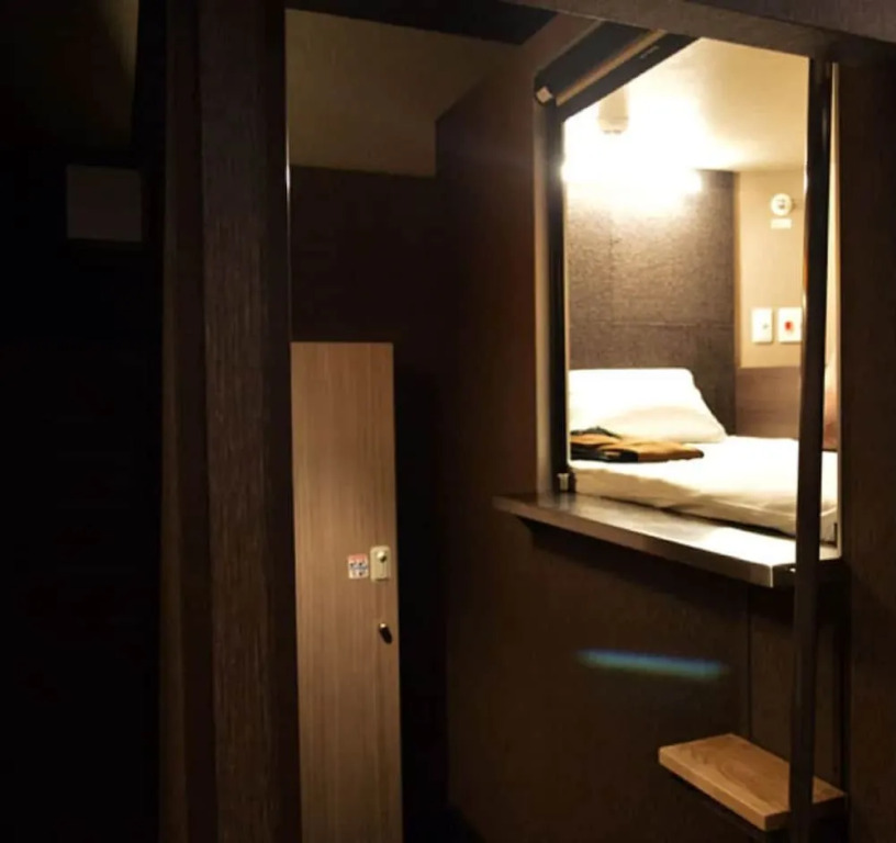 BIZCOURT CABIN SUSUKINO