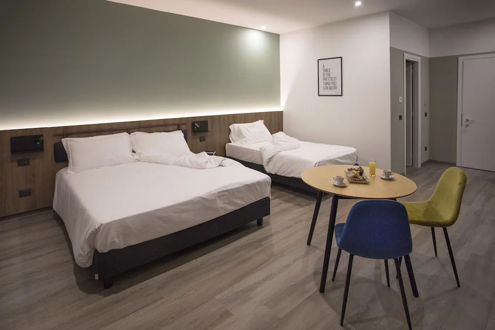 Moody smart & comfy Hotel