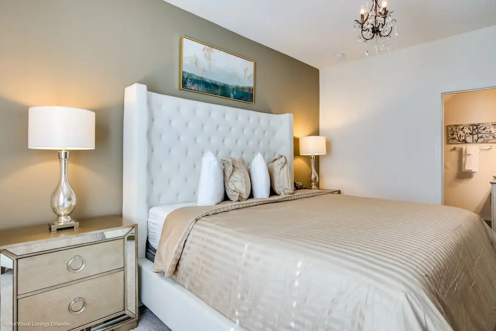 3 Bdrm West Lucaya Village