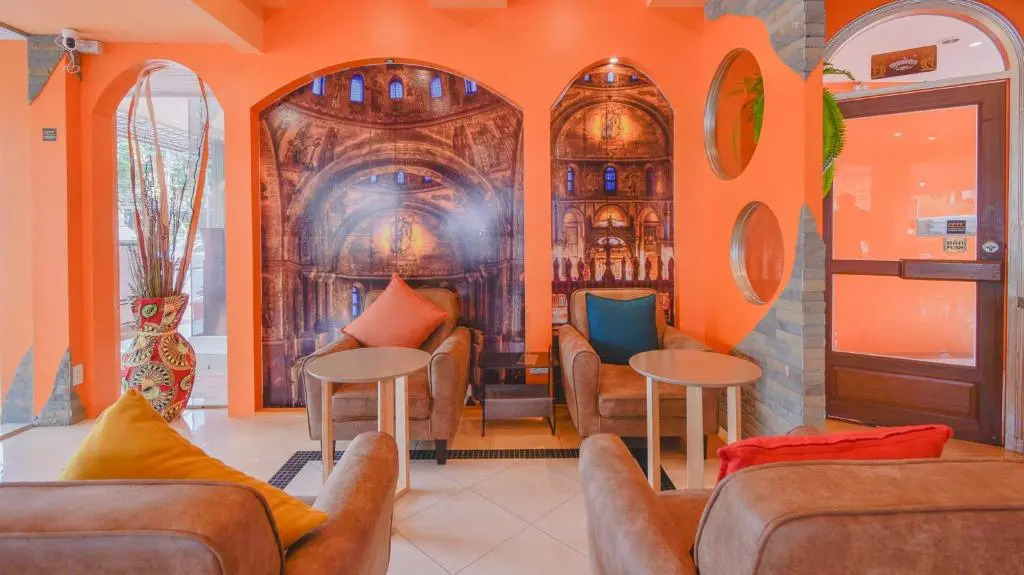 Venice Hotel Hua Hin