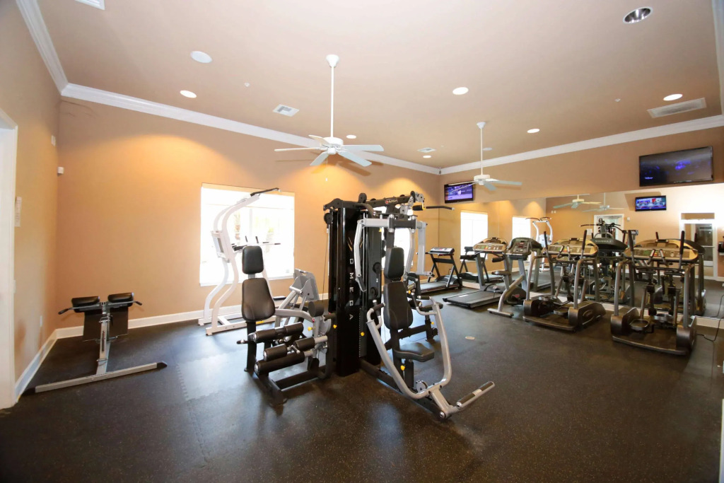 4 Bedrooms Close to Disney