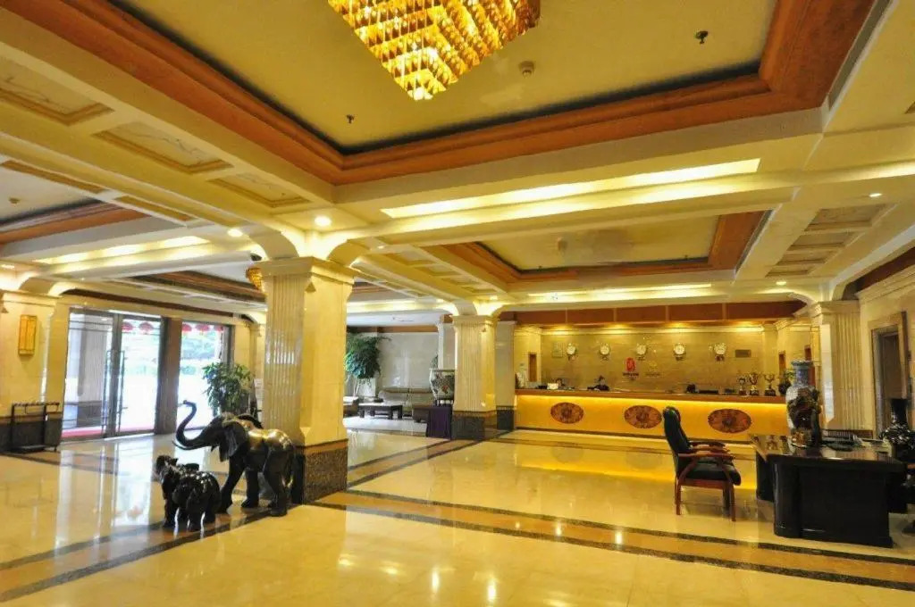 Zhong Hua Hotel