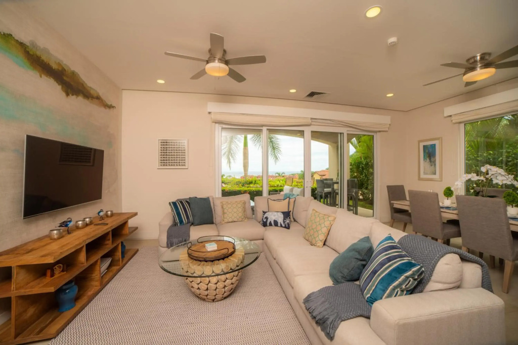 3 Bedr Ocean view close to pool Miramar