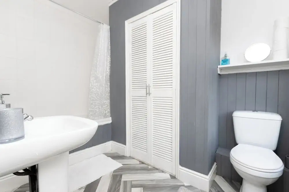 Cozy Nottingham Retreat Entire Home With 4 Bedroom