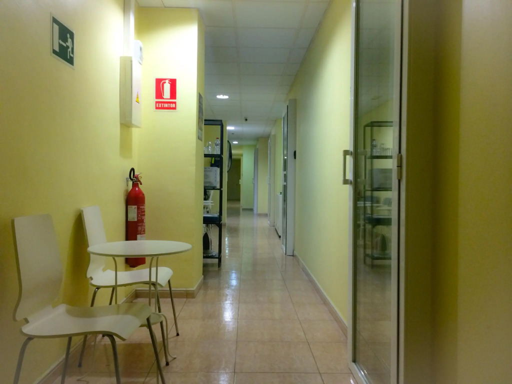 Barcelona City North Hostal