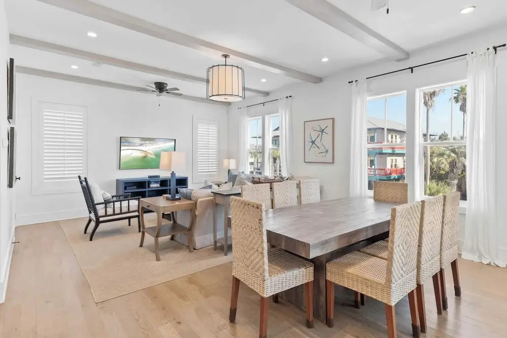 Grayt Digs by Avantstay Next to Beach, Oceanview