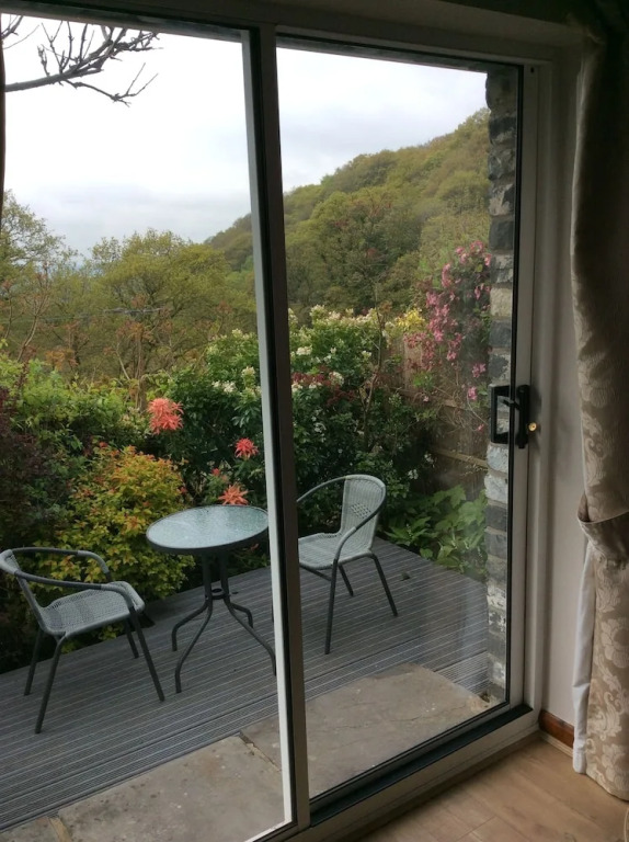 Cwmbach Cottages