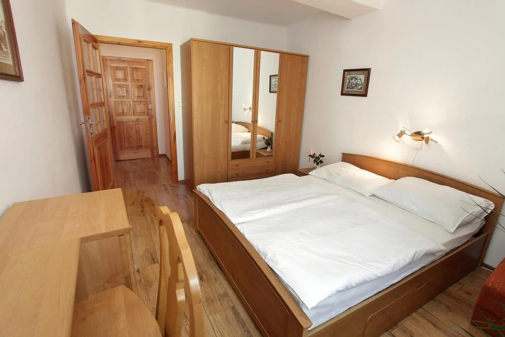 EA Hotel Hrubá Skála