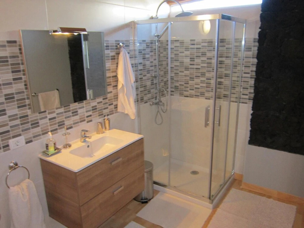 Apartment With 2 Bedrooms in Arona, With Wonderful sea View, Pool Acce