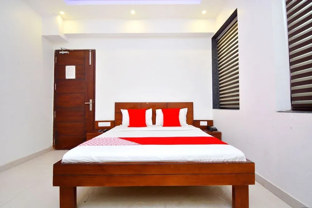 Oyo 43506 Splash The Resorts