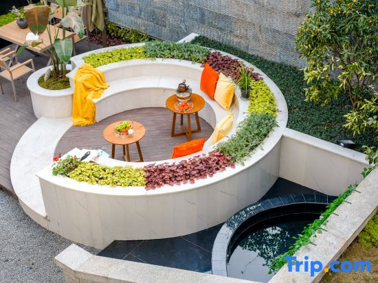 Qingcheng Shannan Li Forest Hot Spring Homestay (Qingcheng Houshan Tai'an Ancient Town Scenic Area)