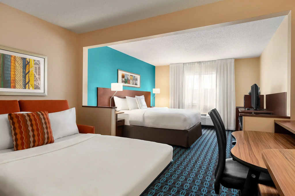Inn at Philadelphia Airport