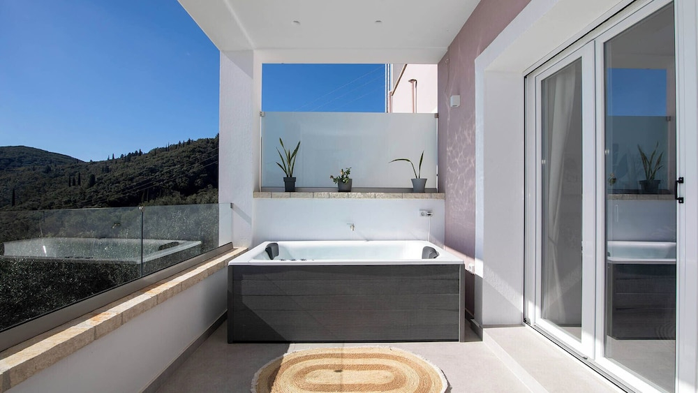 Villa Filothea by Corfuescapes