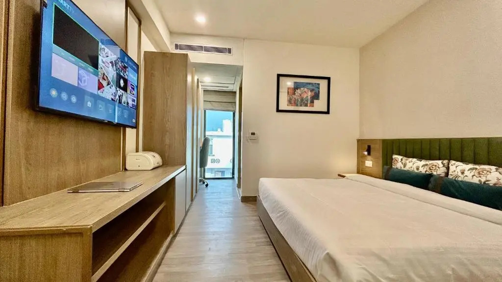 Hotel Limon & Banquet Sector 29, Gurgaon