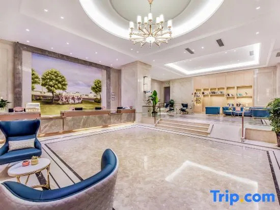 Vienna Hotel Hejiang Yangtze River Bridge