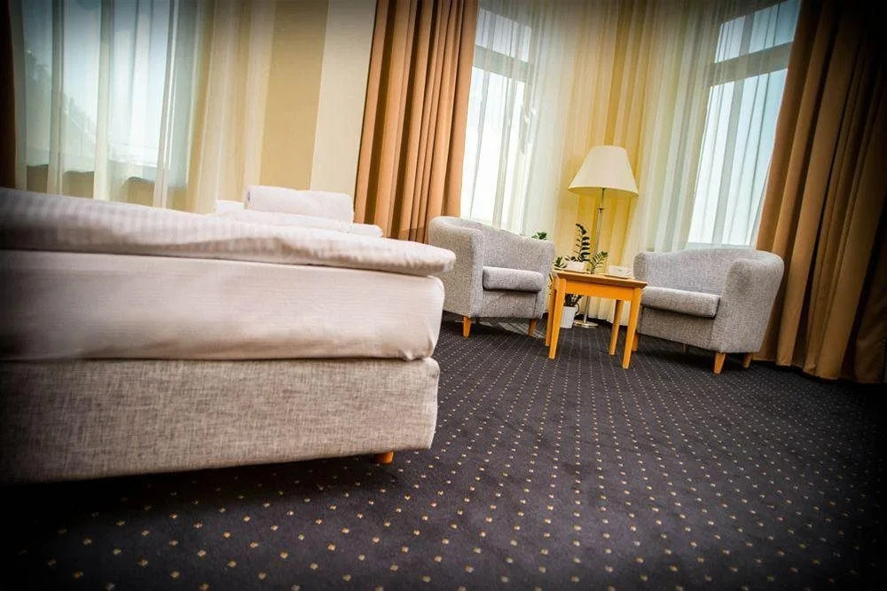 Hotel Sofia by The Railway Station Wroclaw