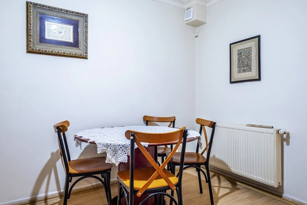 Central and Colorful Flat in Caferaga Kadikoy