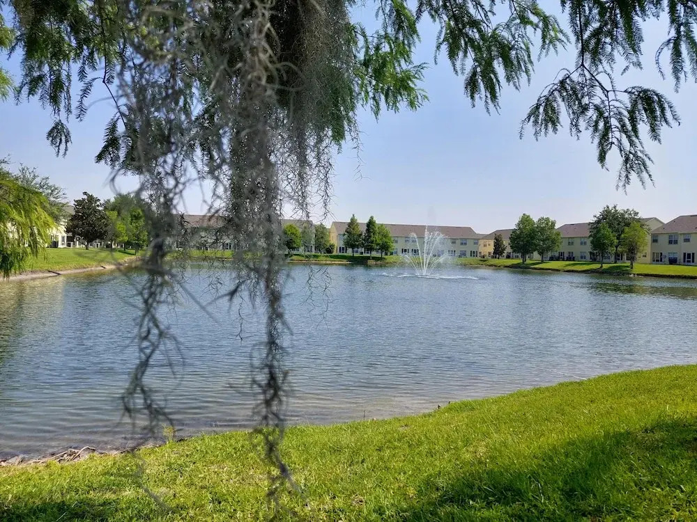 Amazing 3/2 Condo, Gated Community at Club Cortile!!