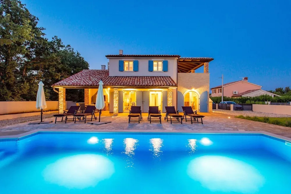 Villa With 3 Bedrooms in Hreljici, With Wonderful Mountain View, Priva