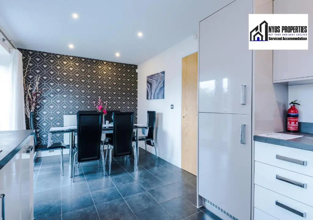 ✪3 Bed House✪Manchester✪MONTHLY STAY✪PARKING✪WIFI✪
