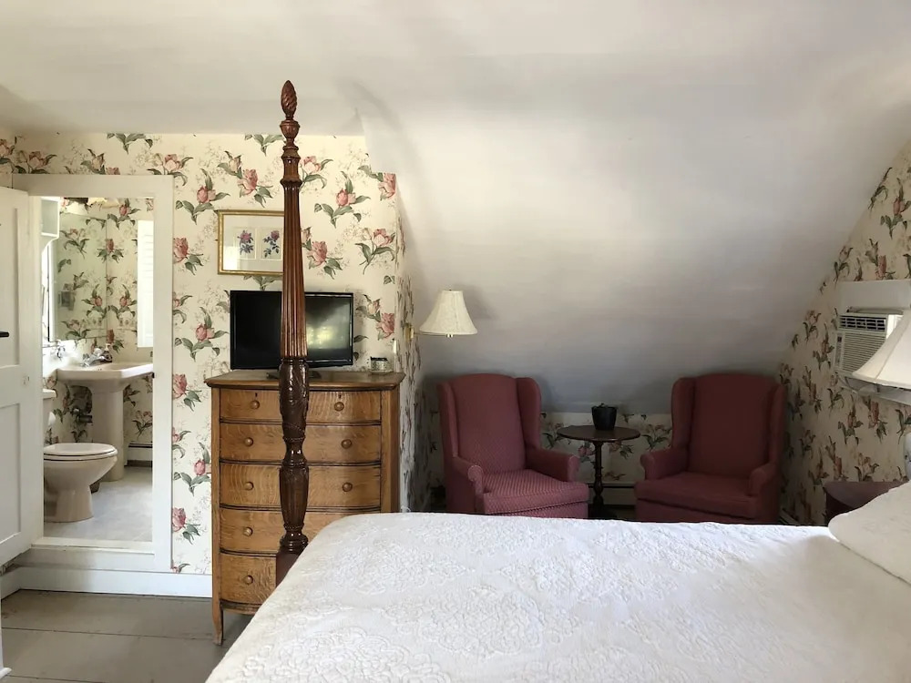 The Penny House Inn and Spa