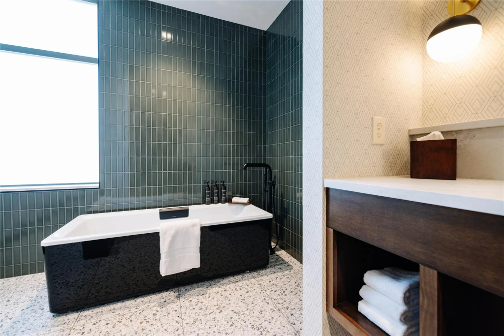The Hotel Rambler Montgomery, Tapestry Collection By Hilton