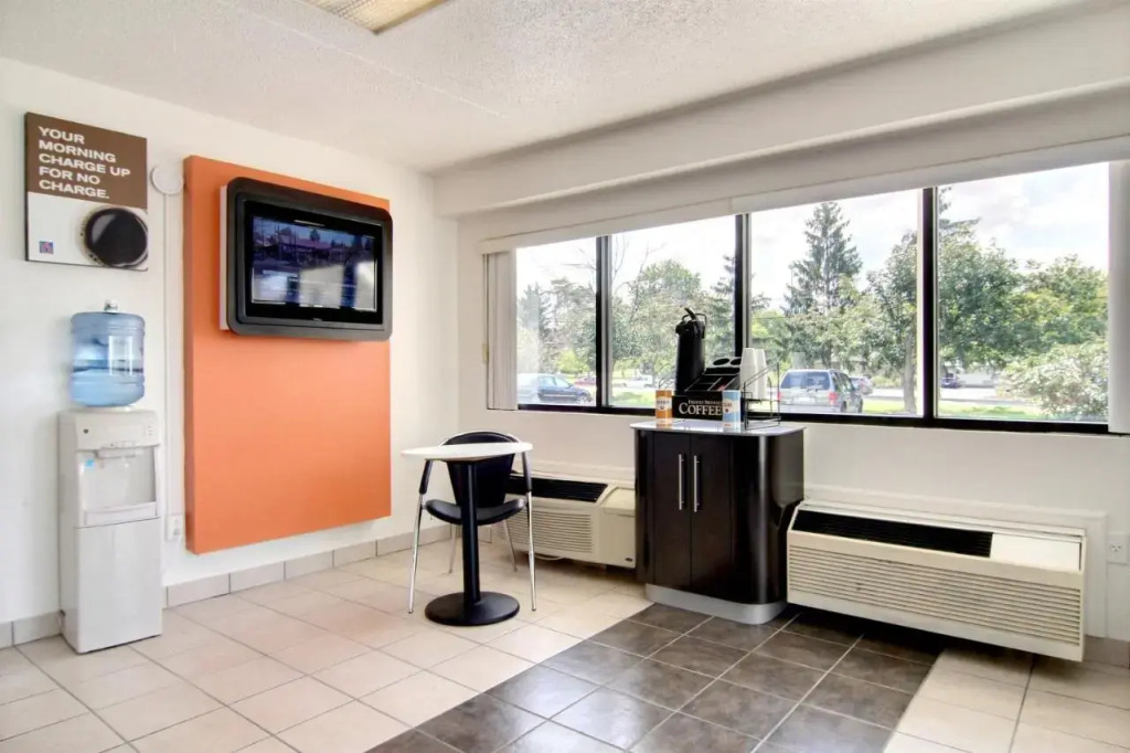 Radisson Southwest