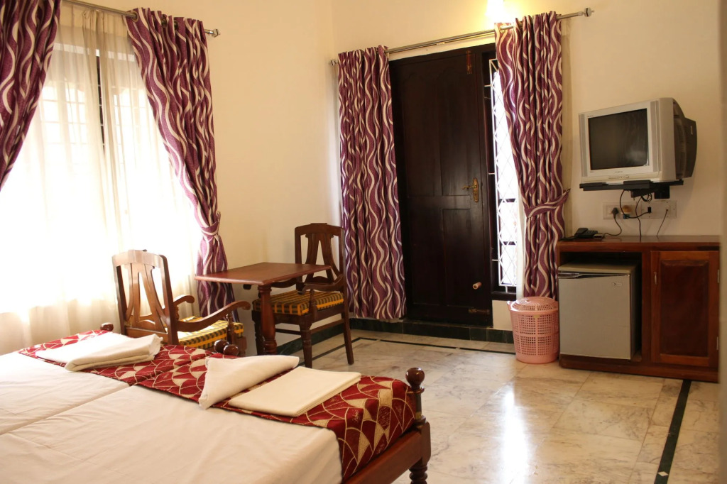 Hotel White Rose