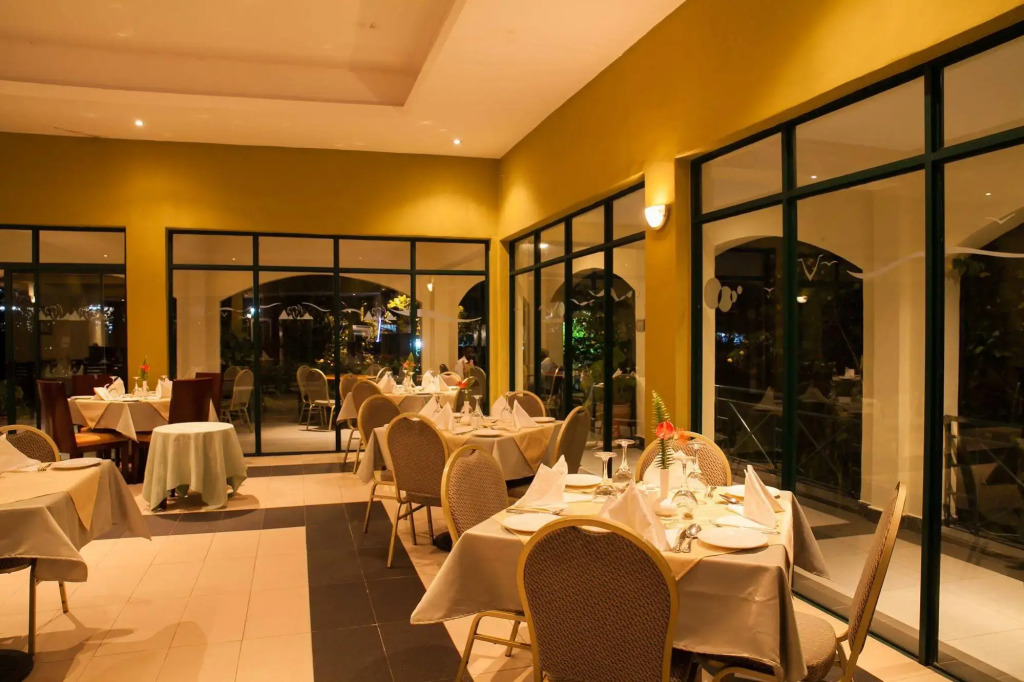 Gorillas Volcanoes Hotel