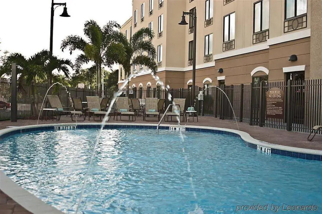 Holiday Inn Express Hotel & Suites Tampa-USF-Busch Gardens by IHG