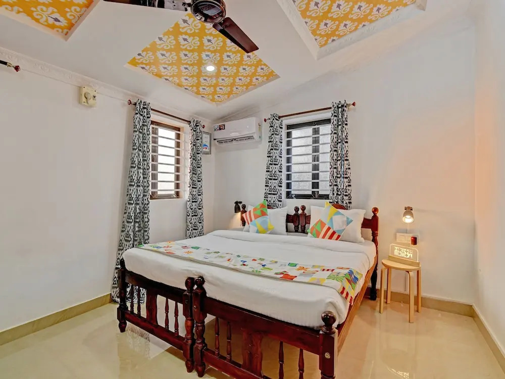 OYO 10906 Home Modern 1BHK Baga