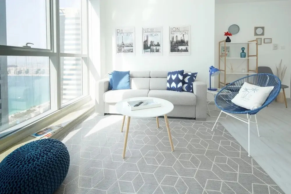 Modern + Light 2BR in Dubai Marina w/ Sea Views!
