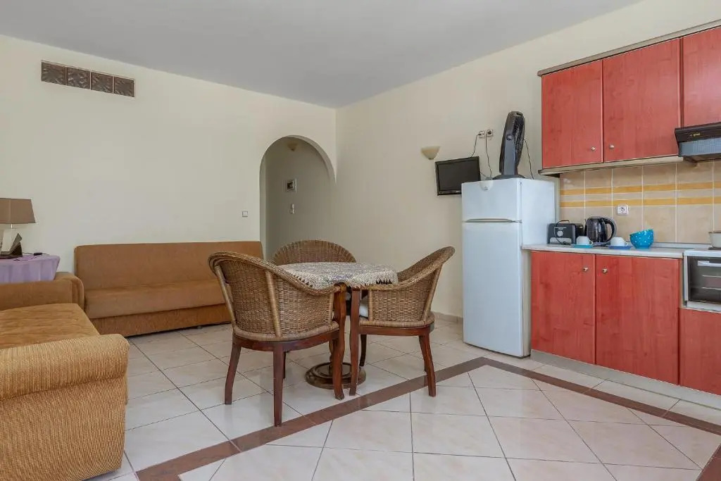 Livadia Beach Suite