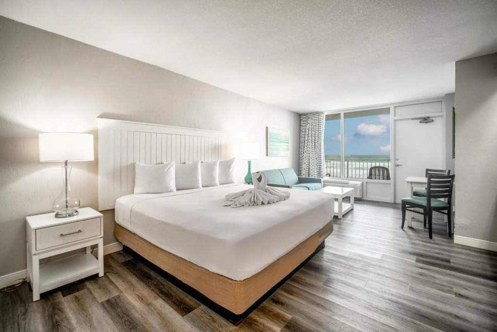 Perrys Ocean-Edge Resort