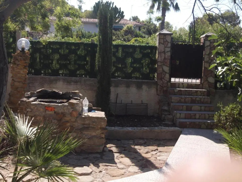 Villa Luciano Via Teocrito N 12