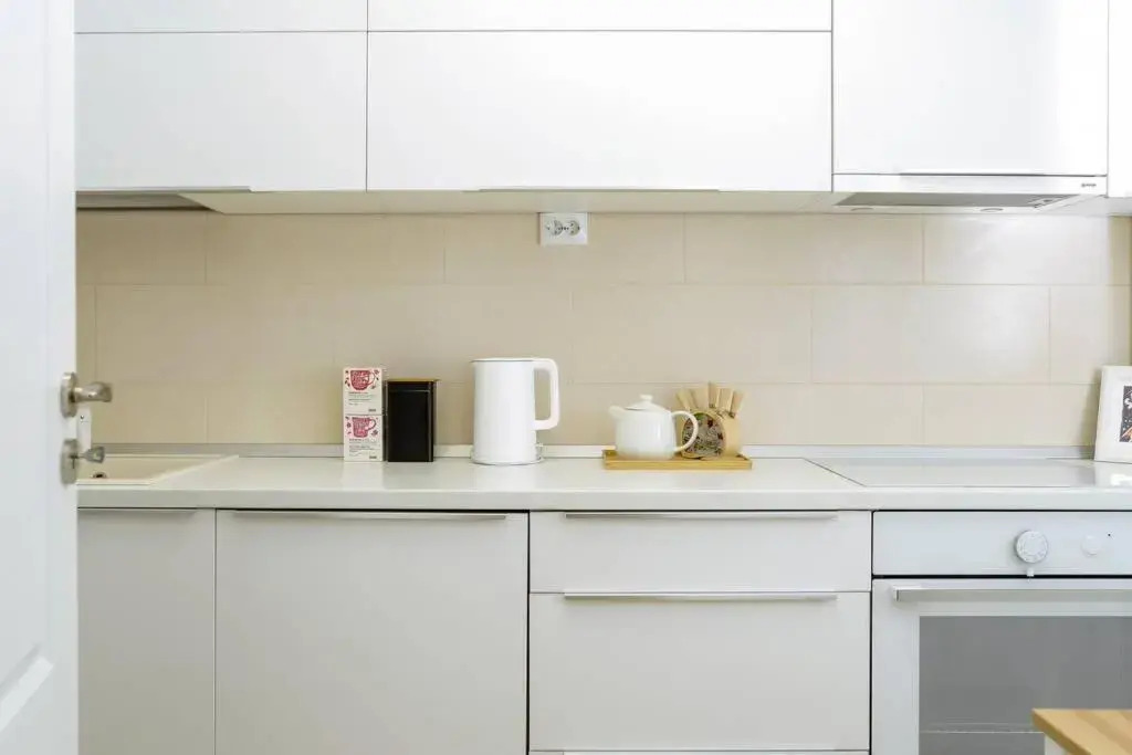 Elegant Vibes Apartment next to Obor market