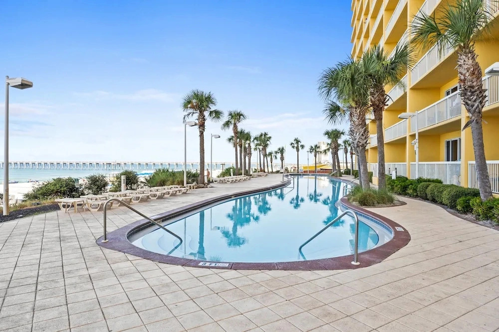 Calypso Beach Resort Tower 1