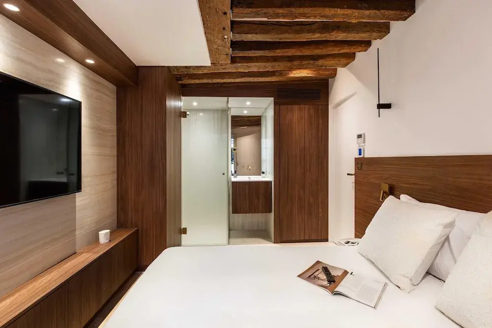 Magnificent Apartment /AC -1br/4p- Palais-royal