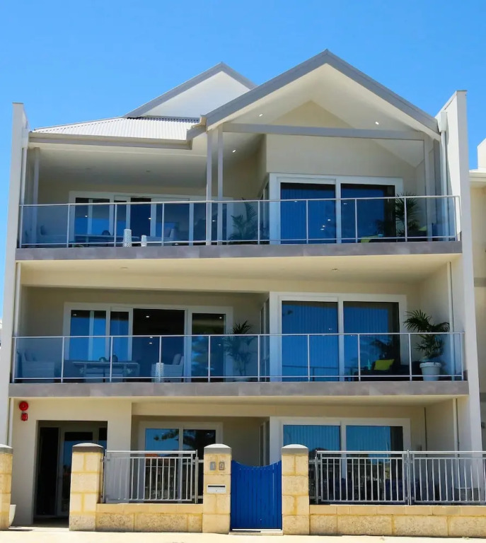 Studio Style Mindarie Marina