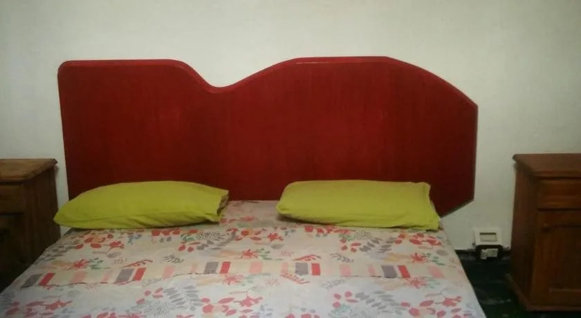 Mantengase Hostel