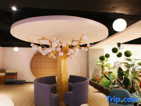 Beijing Westem Hils Hot Spring Resort