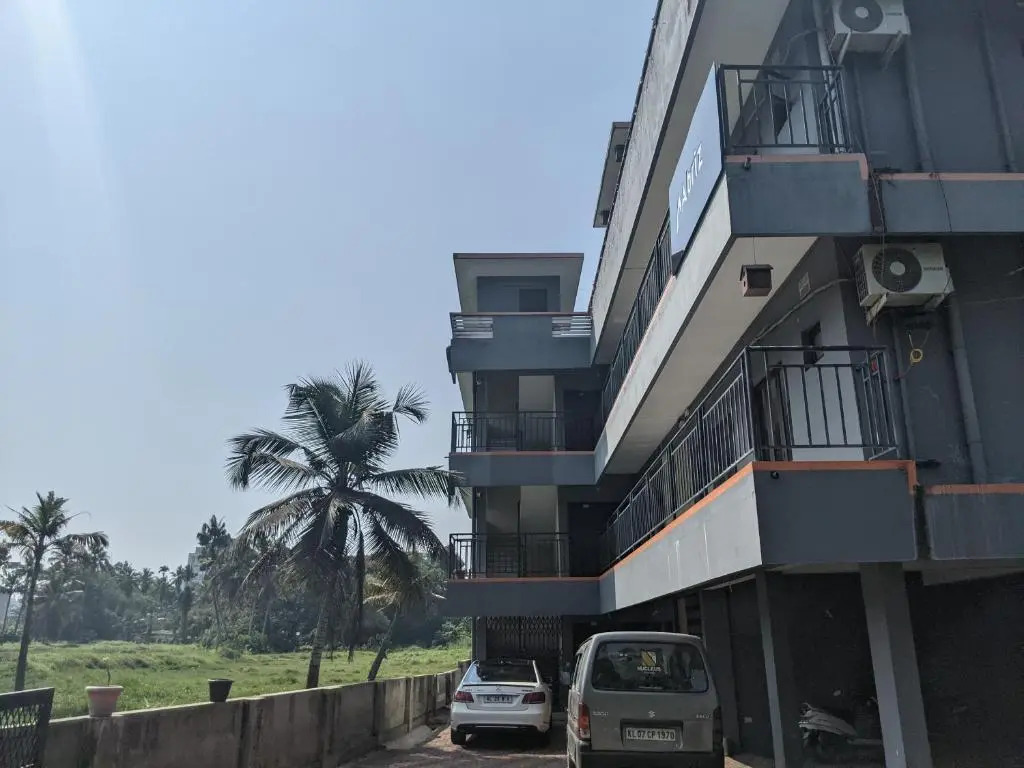 Veu Aabriz Residency