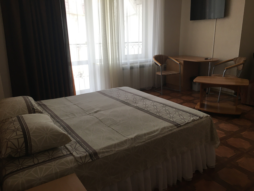 Анюта (Геленджик)
