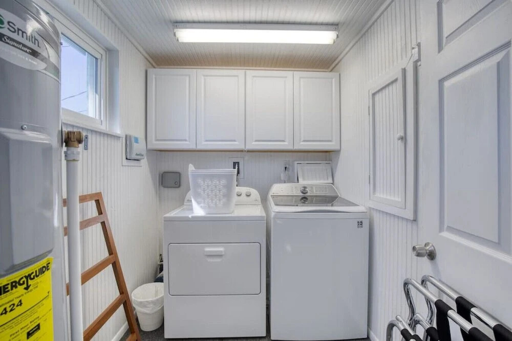 Sunrise Cottage Direct Oceanfront House