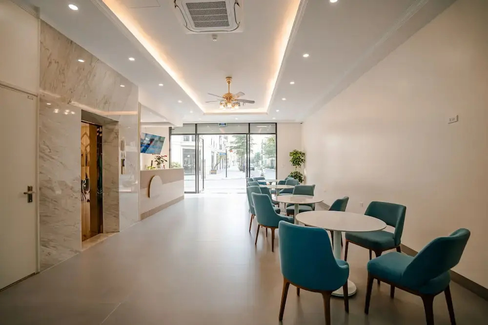 Lotus Sầm Sơn Hotel