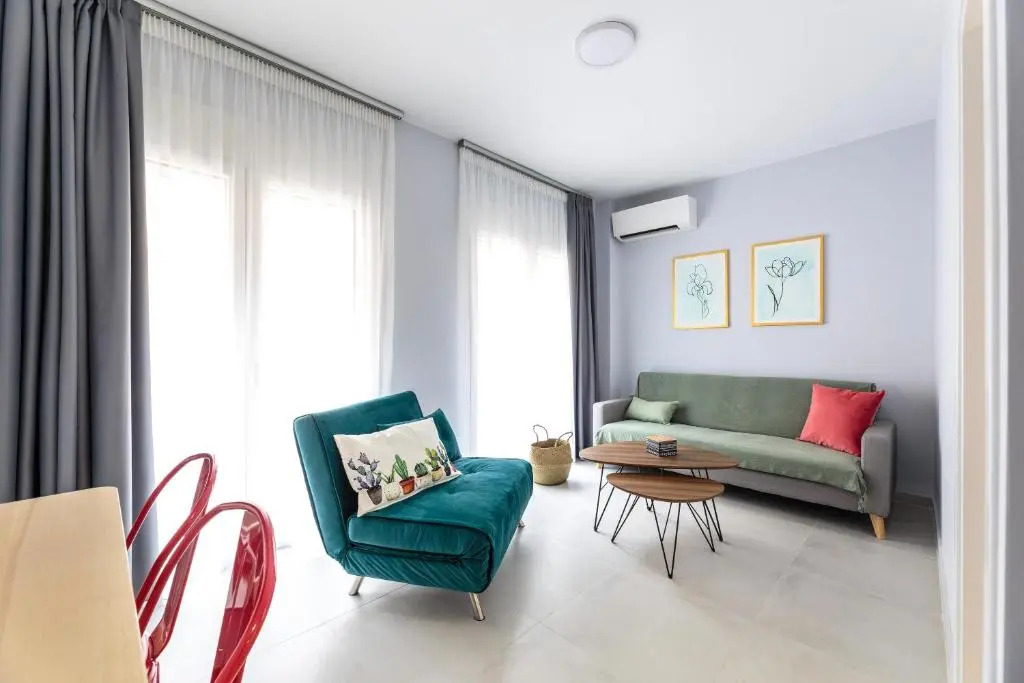 Art Central Suites