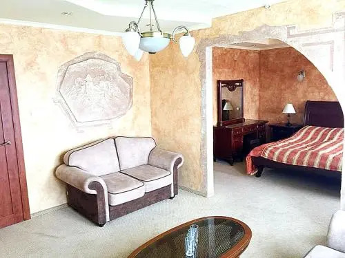 Intourist-Zakarpattia Hotel
