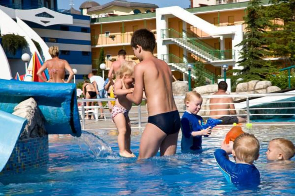 Apartment Konstantin in Trakia Plaza