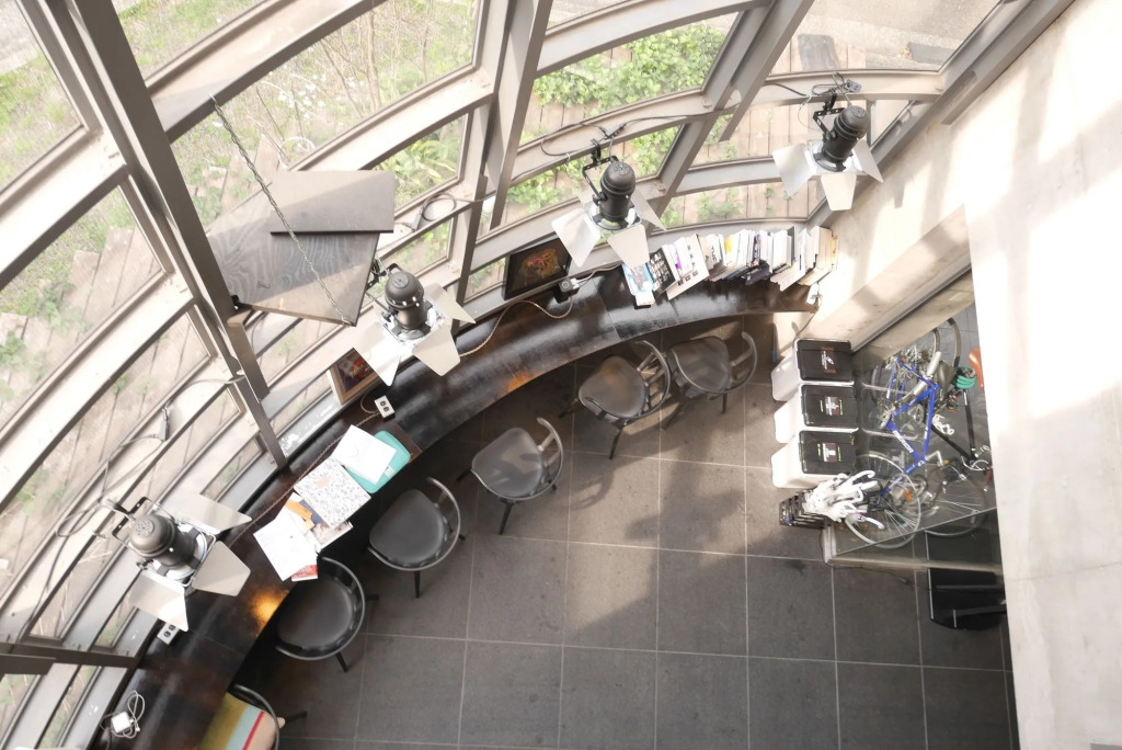 ARTnSHELTER - Hostel